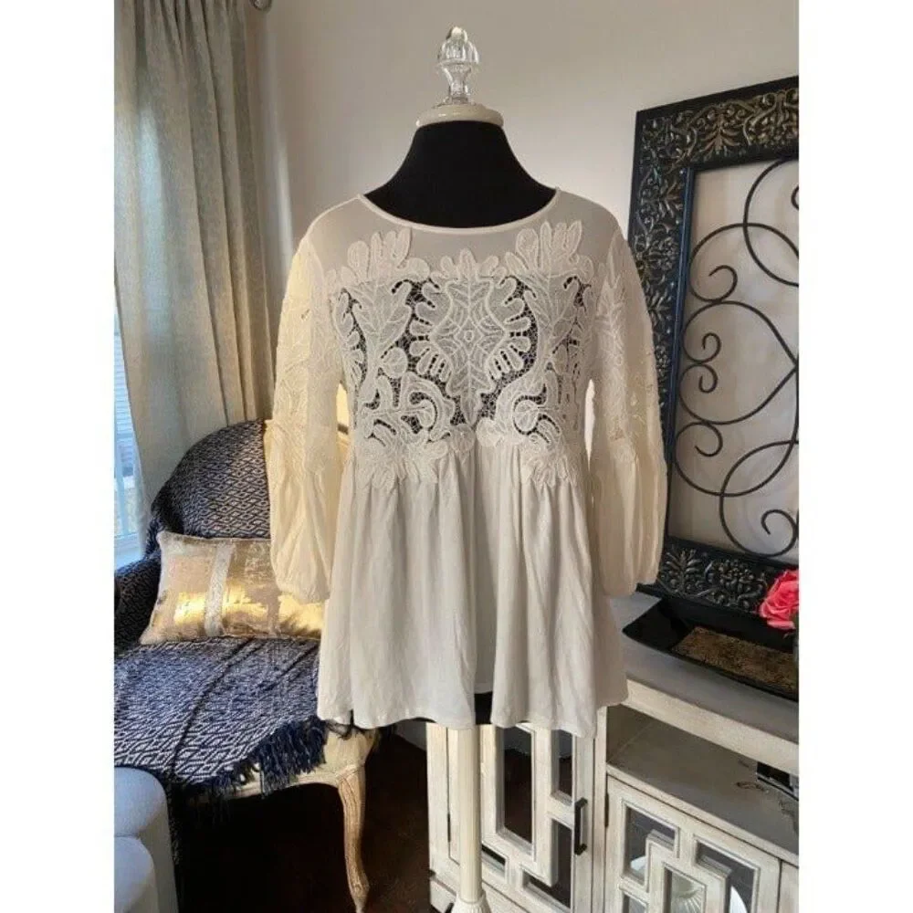 NWT Anthropologie Deletta Ivory lace detail 3/4 sleeve top (size extra small)